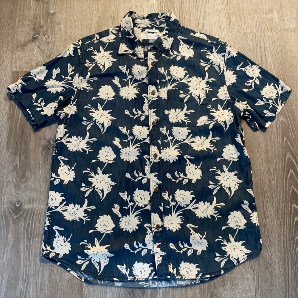 Old Navy Men’s Classic Shirt